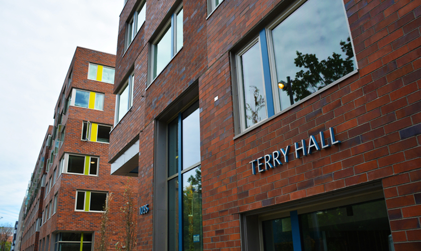 Alder Hall Mahlum Apartment Architecture Courtyard Landscaping Architecture