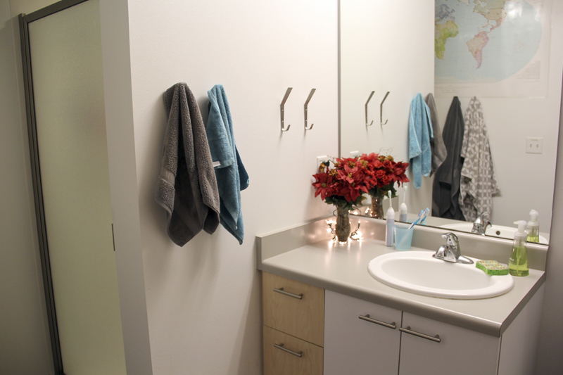 Alder Hall private bathroom